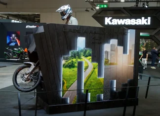 Kawasaki Kasih Teaser Calon KLE . . Akankah Pakai Mesin Ninja 500 ?