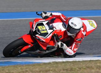 Adenanta Masih Berpeluang Raih Gelar Juara Asia di Race 2 SS600 ARRC 2025 Final Buriram