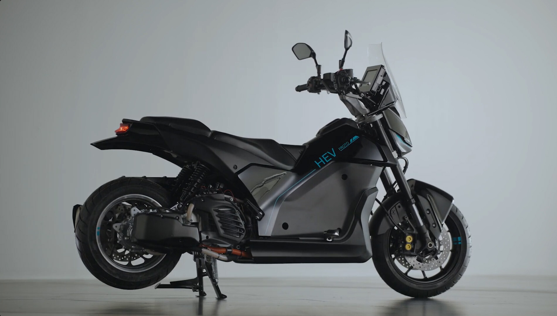 Yamaha Kenalkan Prototipe Motor Parallel-Serial Hybrid - TMCBlog.com