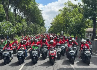 Ribuan Vario 160 City Rolling di Kota Pahlawan