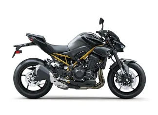 Warna Baru & Frame Emas Segarkan Kawasaki Z900 Model 2026 . . . Harga Nggak Naik !!