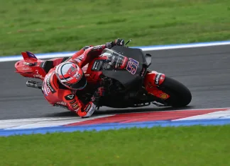 Capirossi : MotoGP akan lebih lambat 2,5 detik di era 850 cc