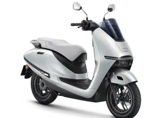 Intip Honda UC3, Skutik Listrik Minimalis yang Pintar