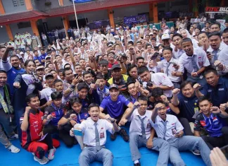 Toprak Razgatlıoğlu ‘Blusukan’ ke SMK Negeri 39 Jakarta Sebelum Debut MotoGP 2026
