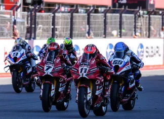Nicolo Bulega Dominasi Race 1 WSBK Portimao 2026, Iker Lecuona P2, Miguel Oliveira Catat Sejarah Untuk BMW
