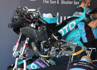 Anomali Ide Jack MIller mengenai Mesin Moto3 : Kubikasi besar namun Ban Tidak Lebar !