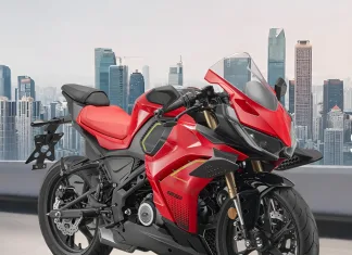 QJ Motor SRK 125 R1 : Kubikasi Kecil, Tapi Ukuran Wingletnya Masif !!