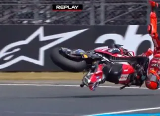 BREAKING! Marc Marquez Jalani Operasi Ganda: Masalah Baut Bahu Senggol Saraf Radial & Patah Tulang Metatarsal!