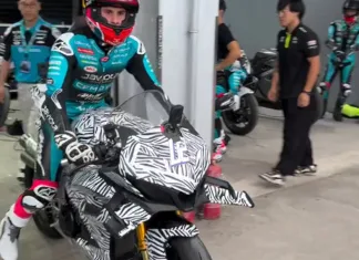 Holgado dan Quiles Tes Superbike CFMOTO V4 SR-RR