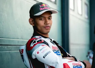 Finish P18 Misano hadirkan OTOKRITIK Veda Ega Pratama: Peningkatan Diri & Evaluasi